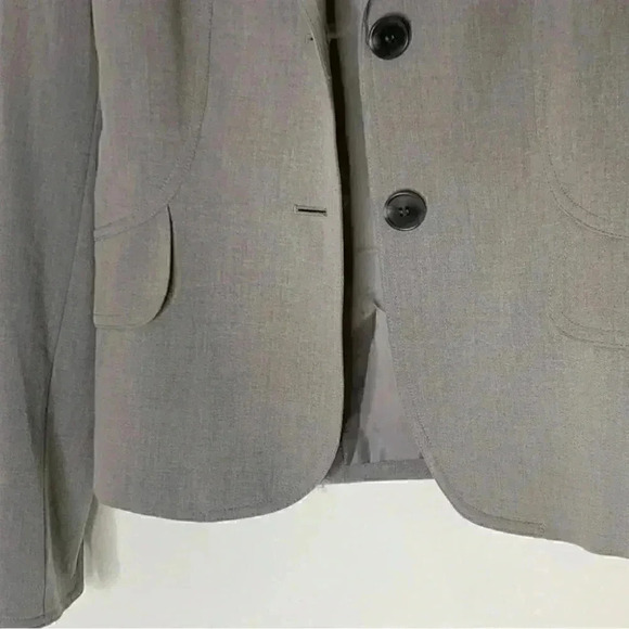 Calvin Klein light gray 2 button flap pocket blazer 4 - Picture 3 of 7